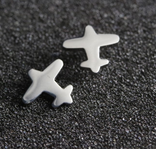 Black Star Ghost Spike Stud Earring